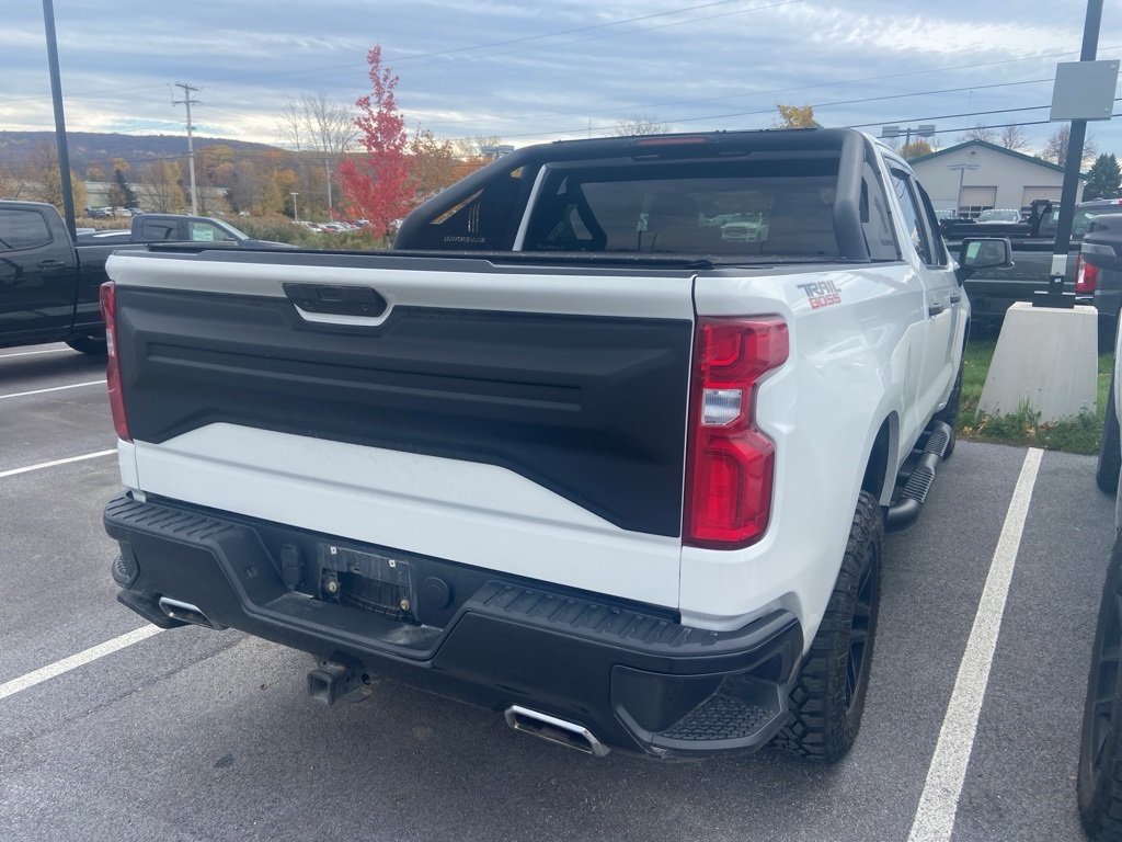 2019 Chevrolet Silverado 1500 Custom Trail Boss photo 3