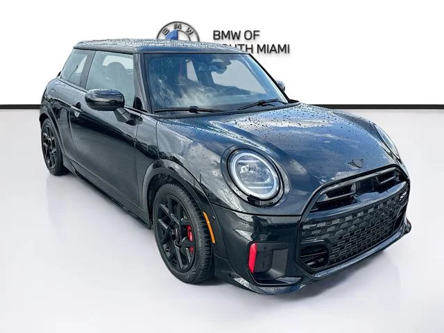 2025 MINI Hardtop John Cooper Works's photo