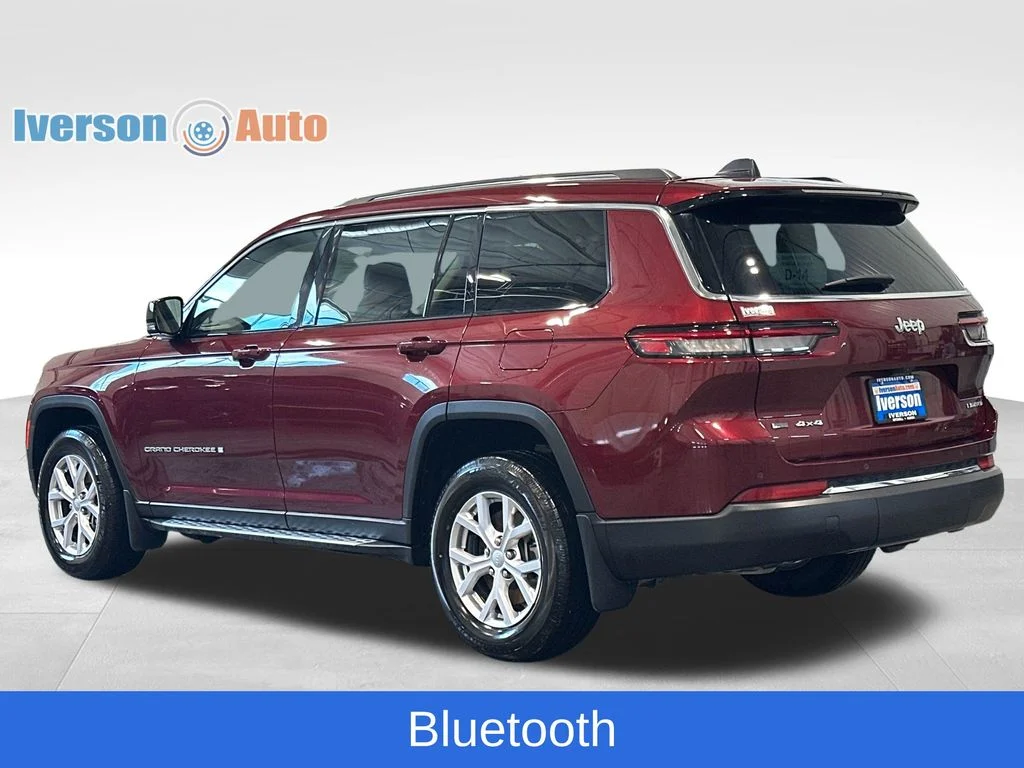 Used 2022 Red Jeep Limited image 7