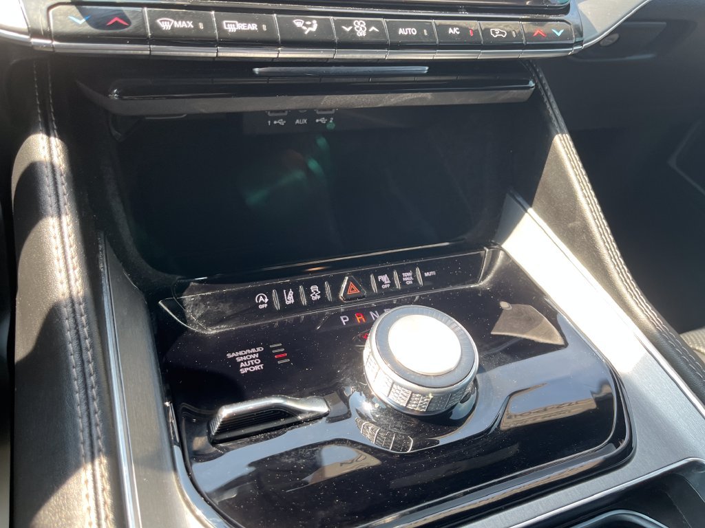 Certified Used 2023 White Jeep Series II image 20