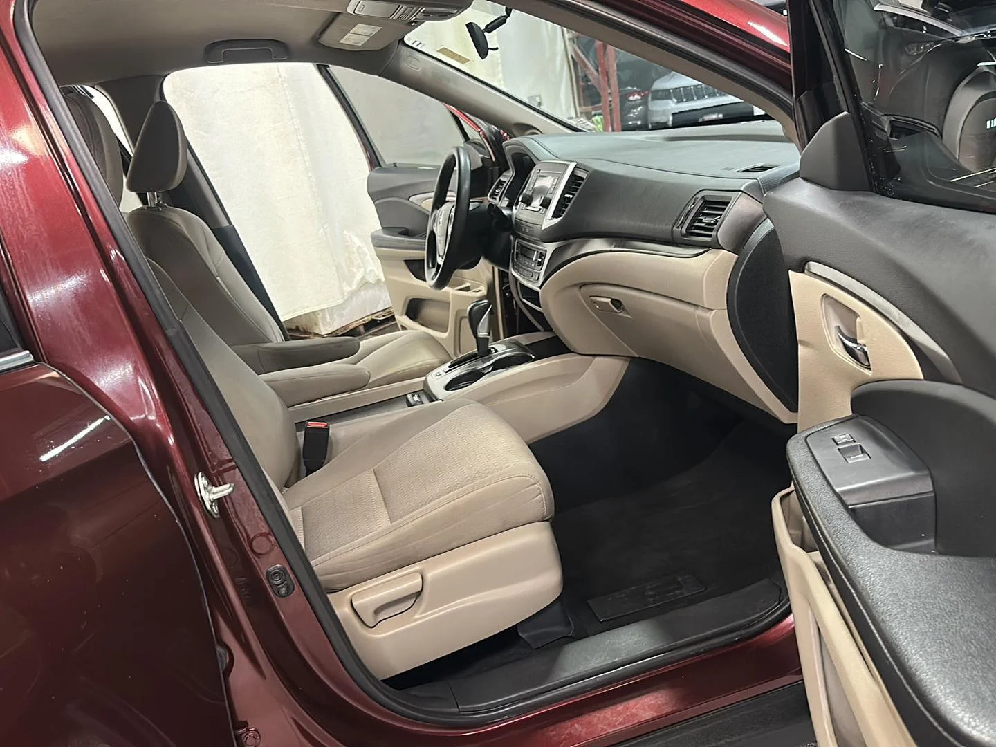 2017 Honda Ridgeline RTS - Photo 28