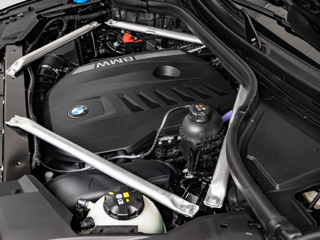 New 2026 Black Sapphire Metallic BMW xDrive40i image 49