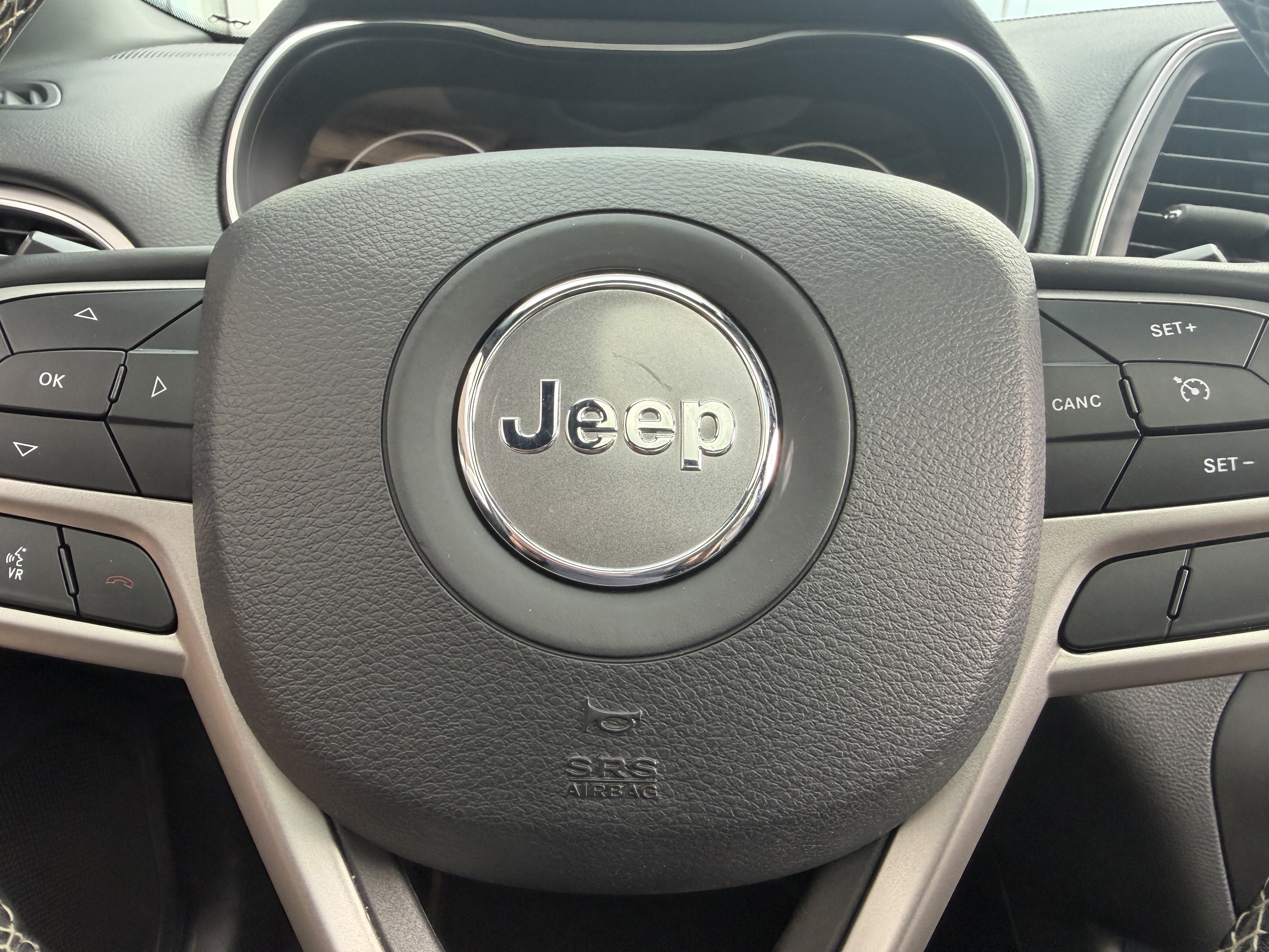 Used 2021 Velvet Red Pearlcoat Jeep 80th Anniversary image 43