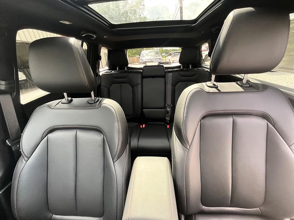 New 2026 Sting-Gray Clearcoat Jeep Limited image 34