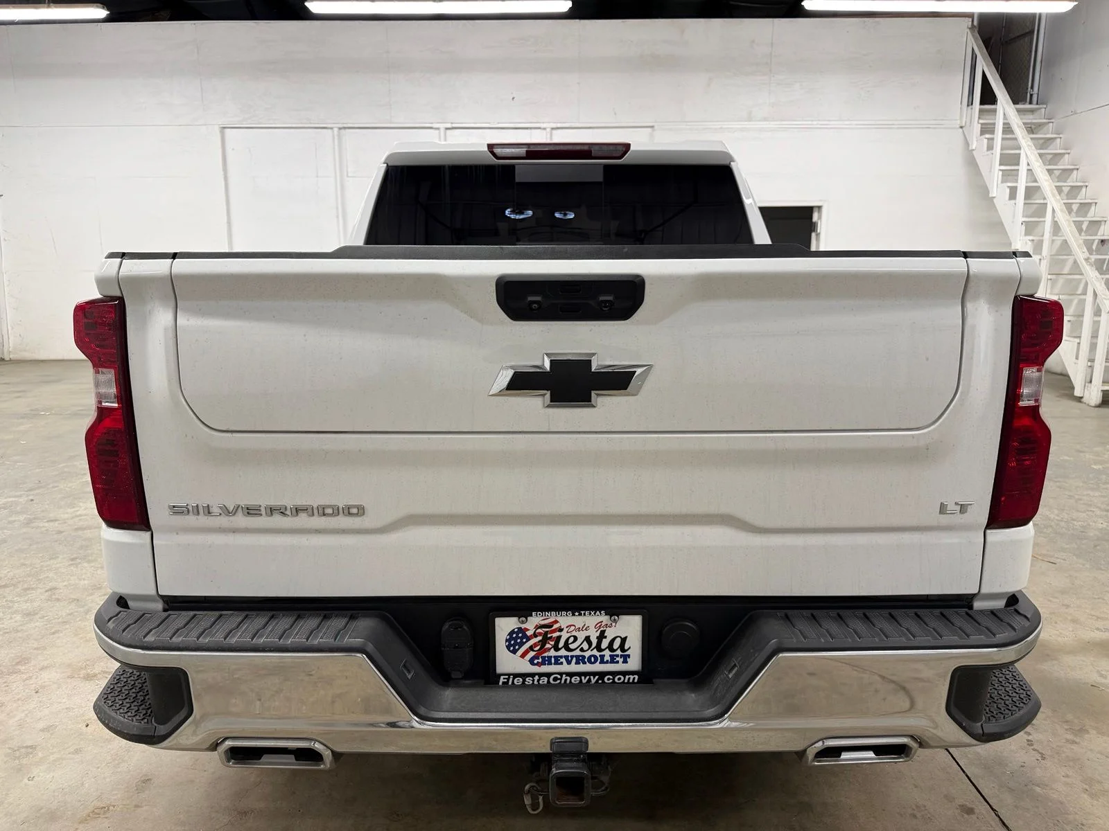 Used 2024 White Chevrolet LT image 9