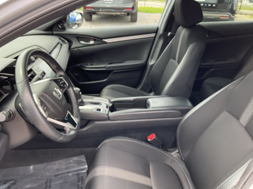 Used 2021 Lunar Silver Metallic Honda Sport image 20