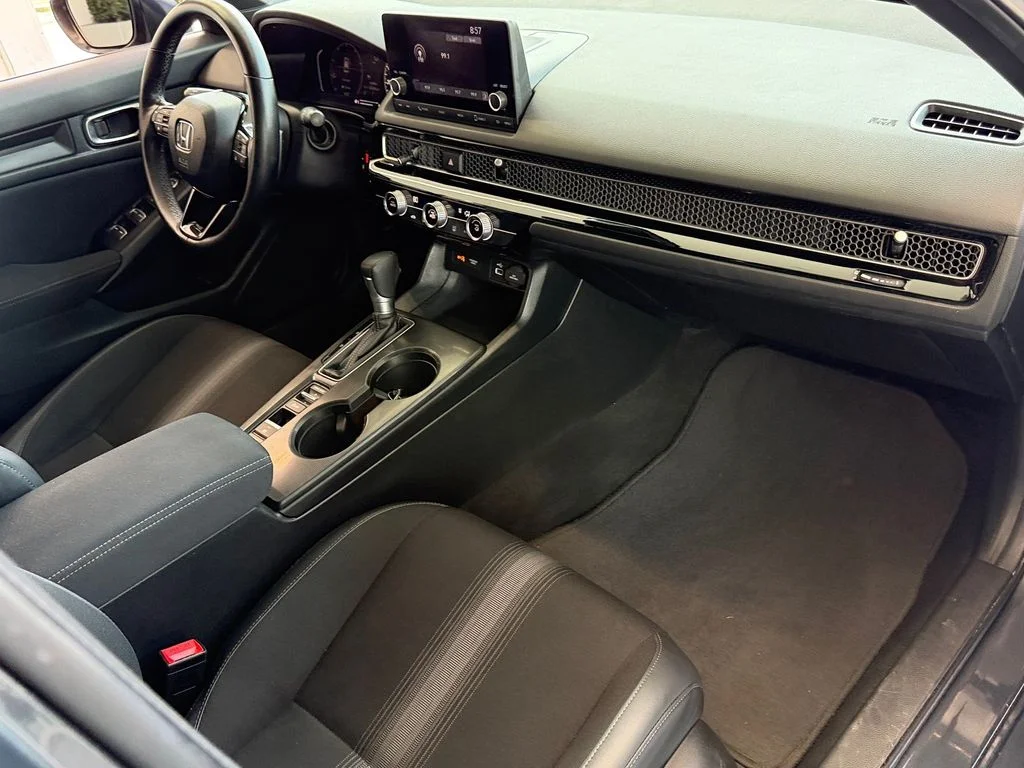 Used 2024 Gray Honda Sport image 18