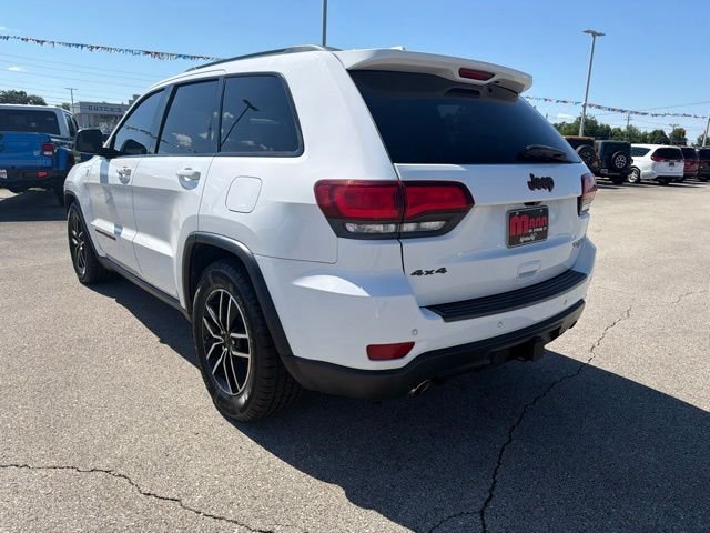 Used 2021 White Jeep Trailhawk image 3
