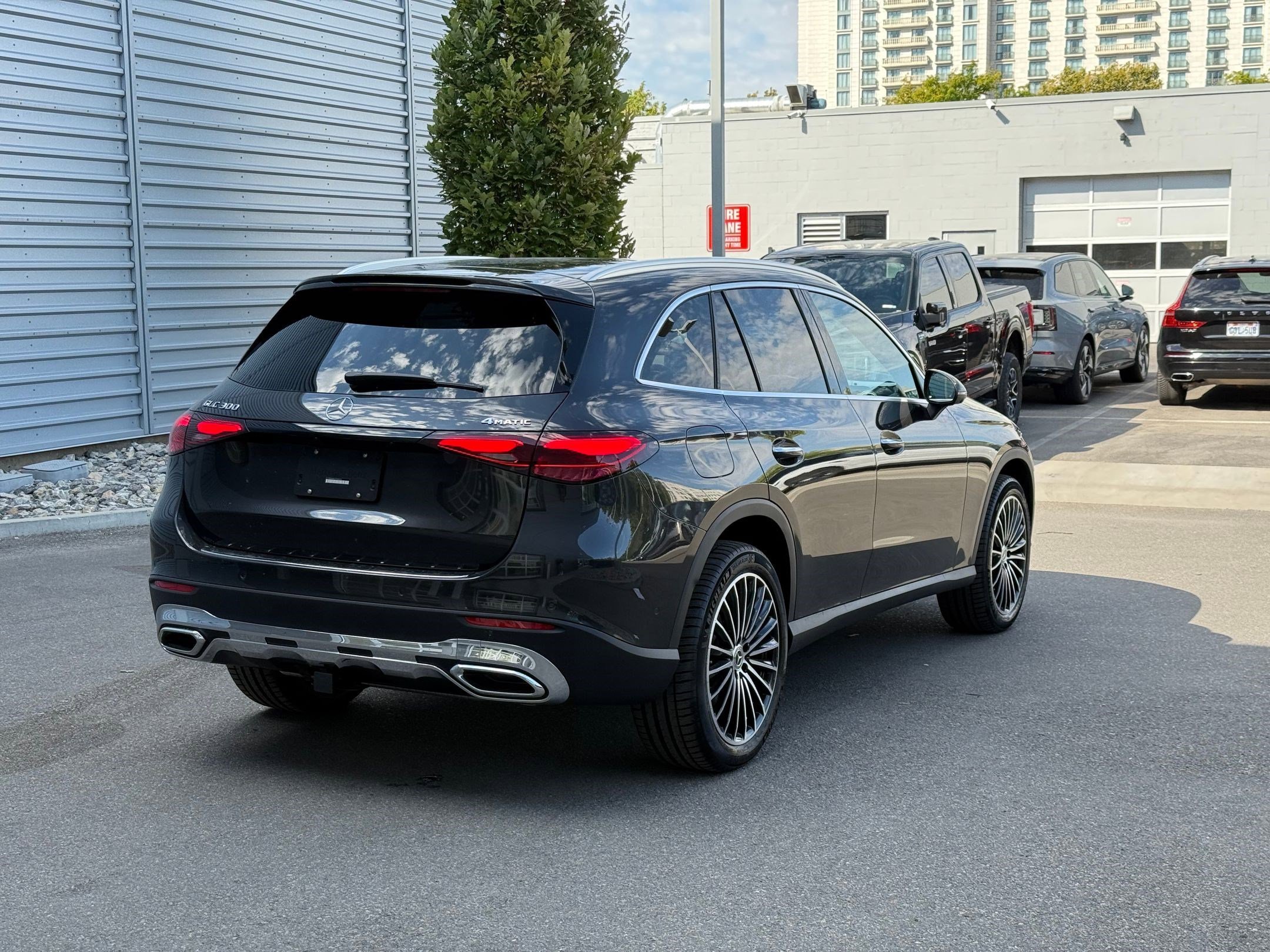 New 2026 Graphite Grey Metallic Mercedes-Benz GLC 300 image 3