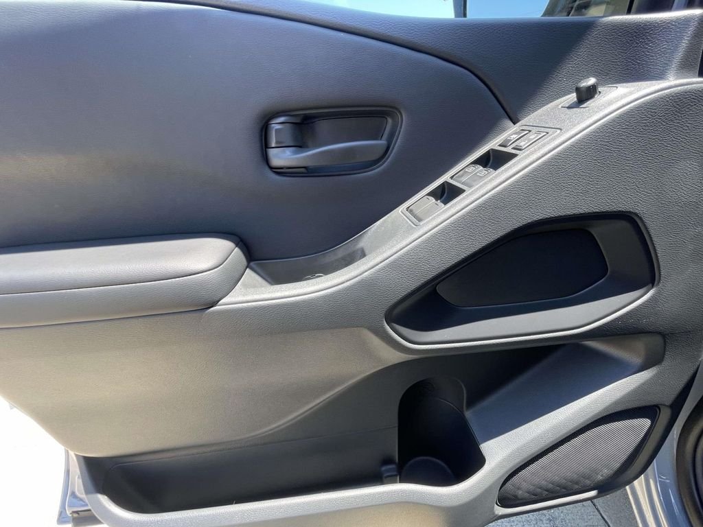 New 2026 Boulder Gray Pearl Nissan Crew Cab SV image 16