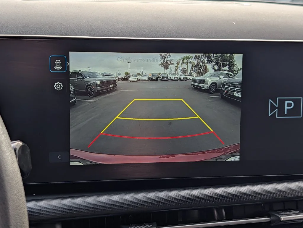 Used 2025 Red Hyundai SEL image 23