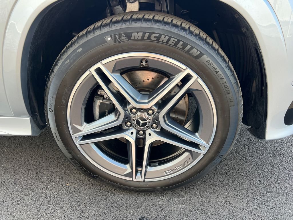 Certified Used 2025 Silver Mercedes-Benz GLS 450 image 37