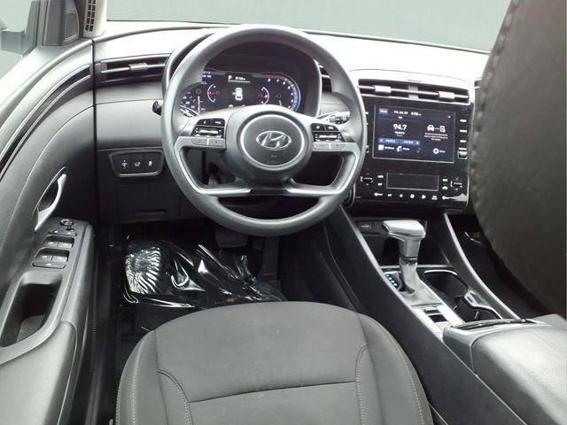 Used 2024  Hyundai SEL image 4