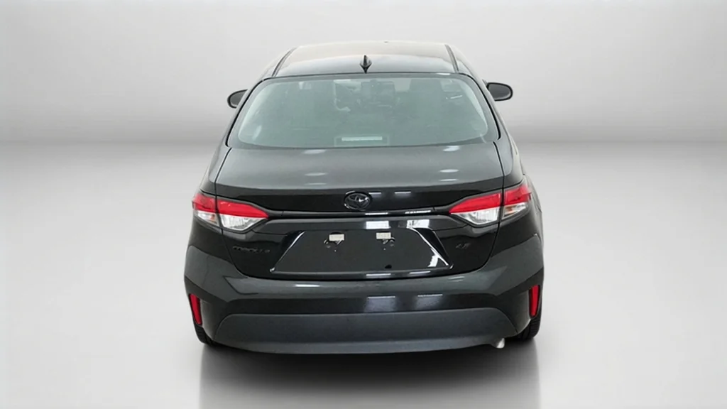 New 2027 Inked Toyota LE image 12