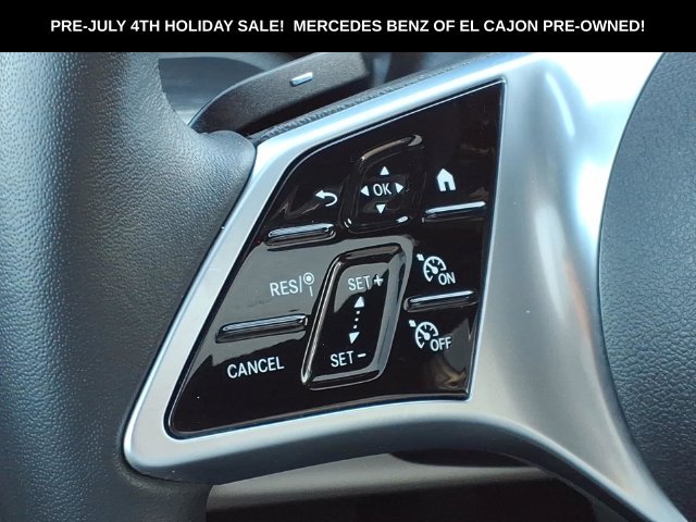 Used 2026 Silver Mercedes-Benz GLB 250 image 10