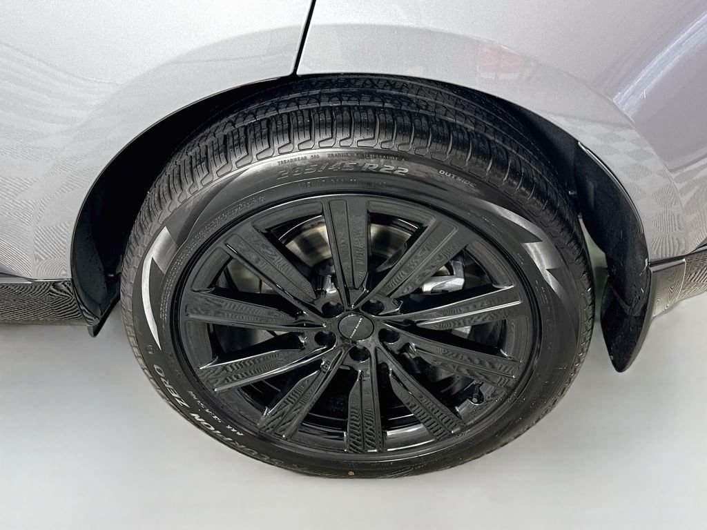 New 2026 Eiger Grey Land Rover SE image 30