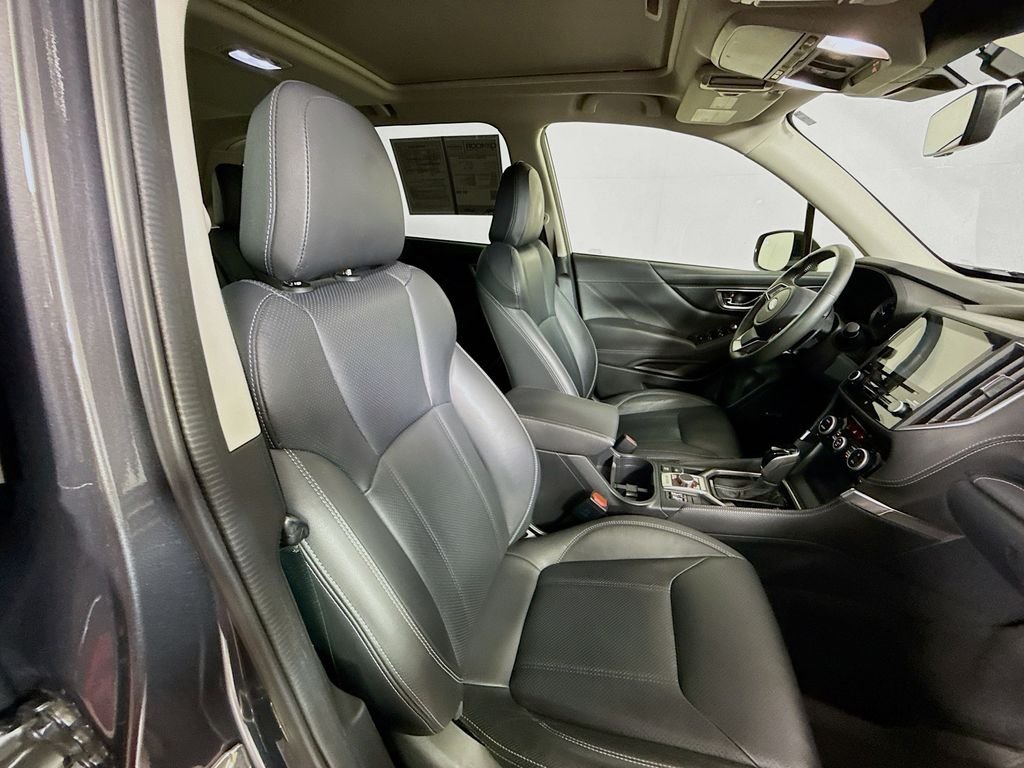Used 2022 Magnetite Gray Metallic Subaru Touring image 28