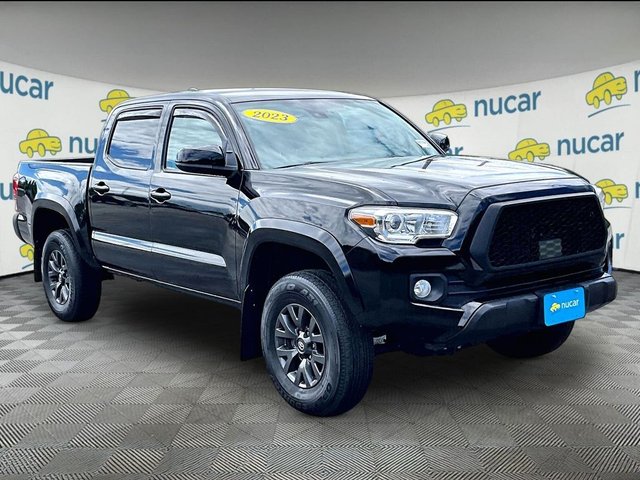 2023 Toyota Tacoma 2023 Toyota Tacoma SR5 4D Double Cab
