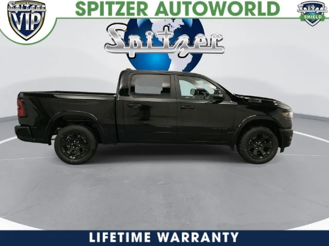New 2027 Diamond Black Crystal Pearl-Coat Exterior Paint RAM Big Horn/Lone Star image 11