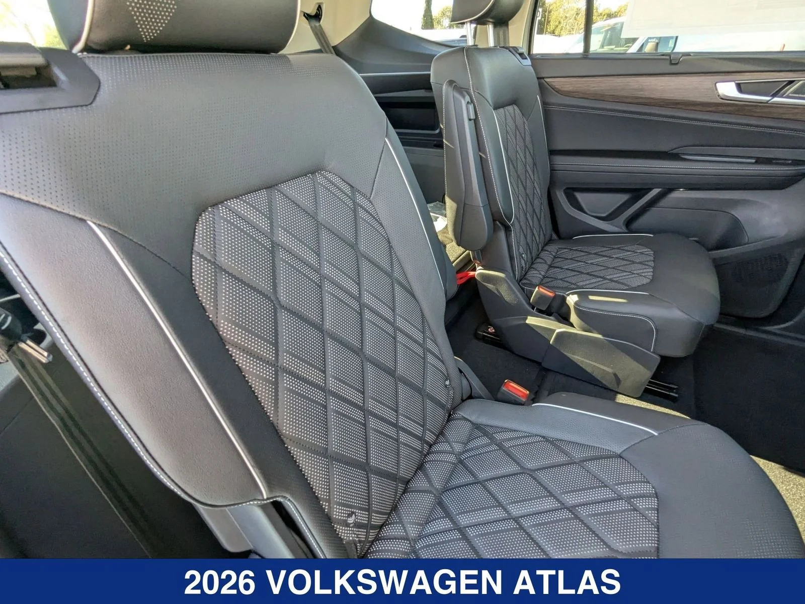 New 2026 Silver Mist Metallic Volkswagen 2.0T SEL Premium R-Line image 19
