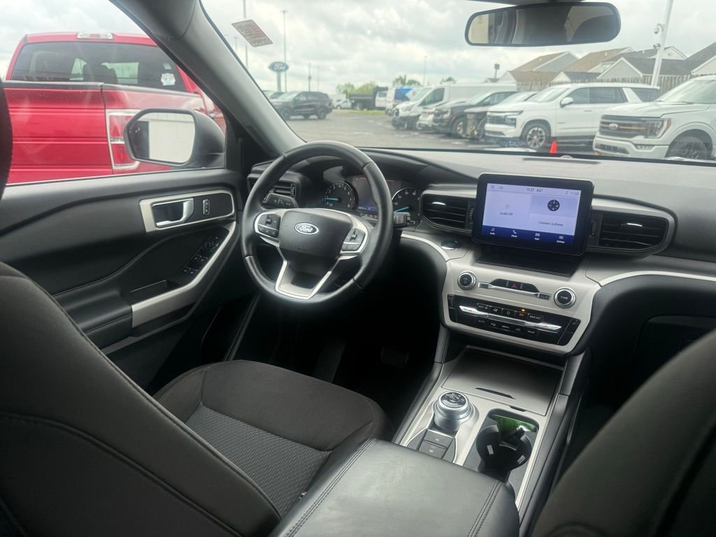 Used 2024 Gray Ford XLT image 53