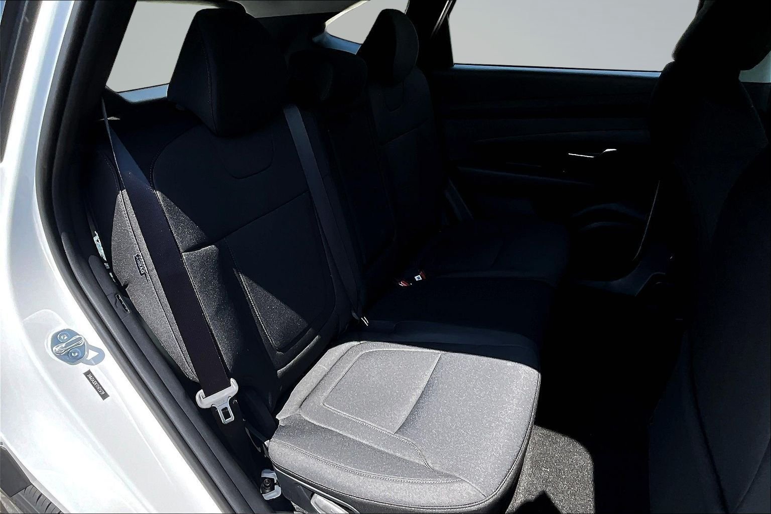 New 2026 White Hyundai SE AWD image 12