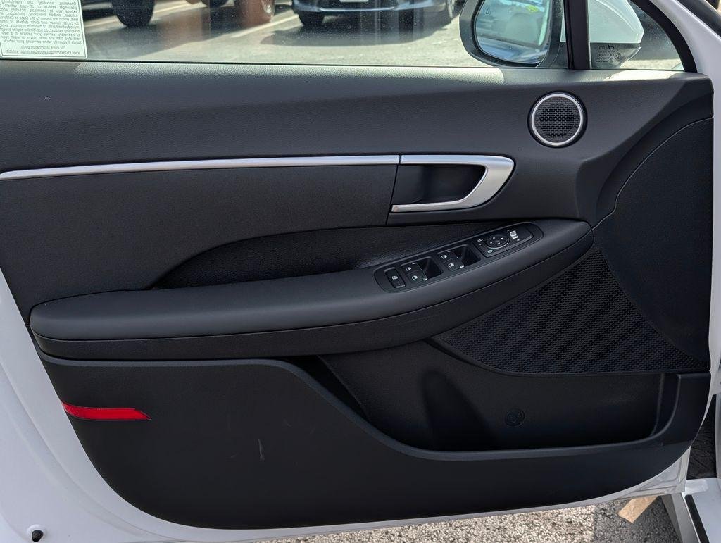 2026 Hyundai Sonata SE - Photo 15