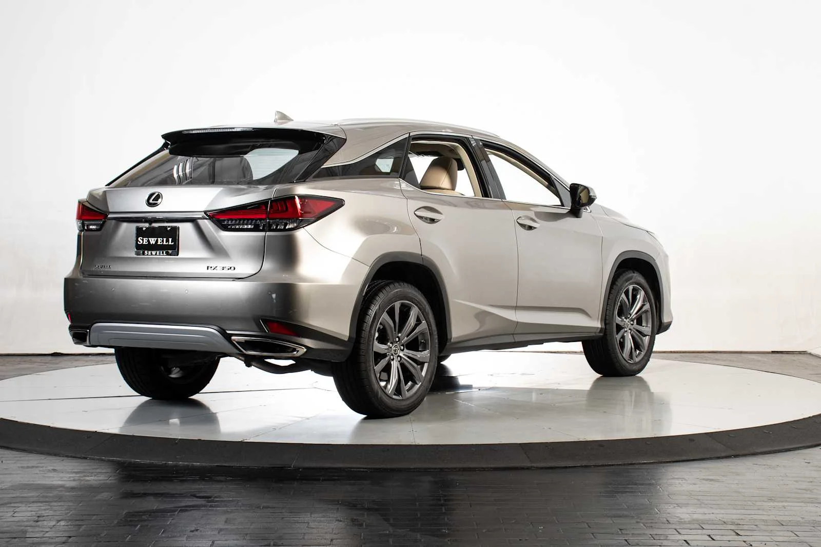 Certified Used 2020 ATOMIC SILVER Lexus  image 7