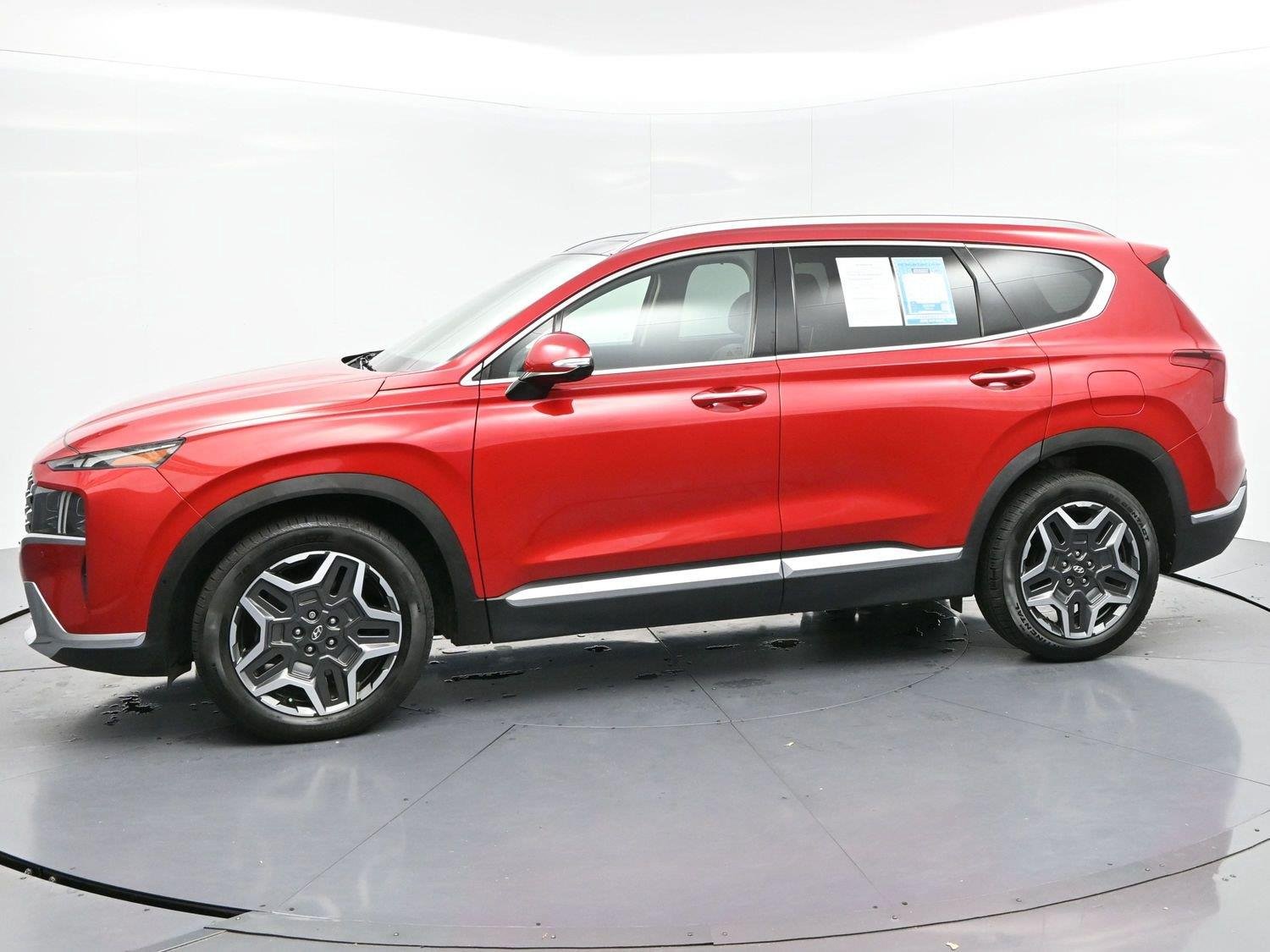 Used 2021 Calypso Red Hyundai Limited image 4