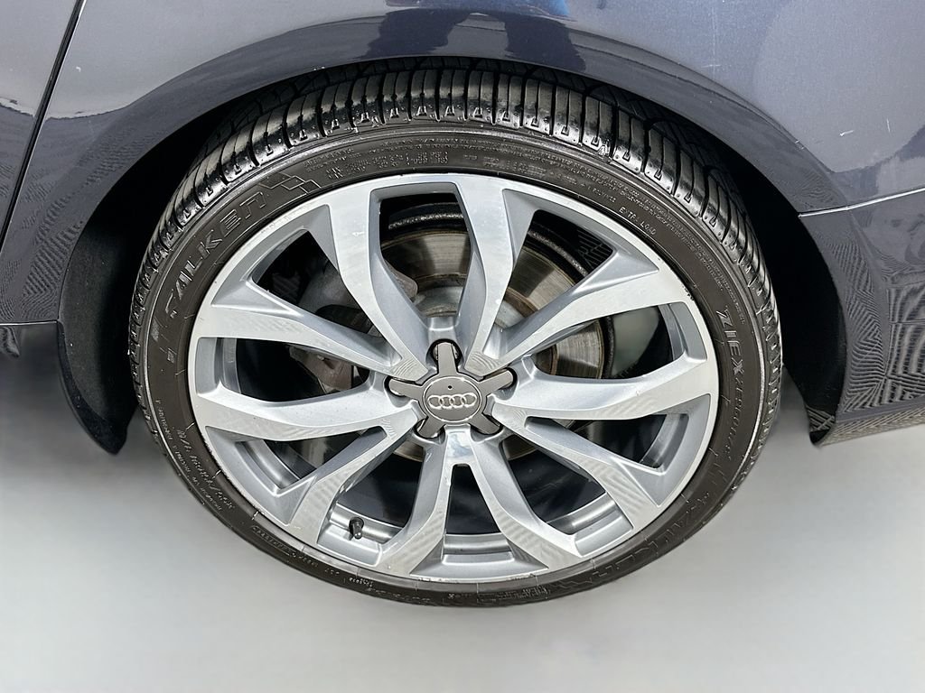 Used 2014 Moonlight Blue Audi 2.0T Premium Plus image 32