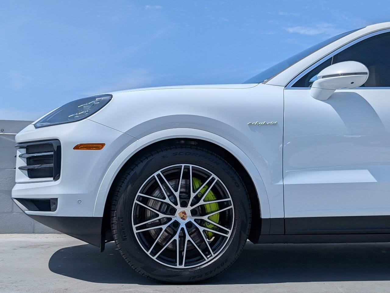 Certified Used 2026 Carrara White Metallic Porsche S E-Hybrid image 9