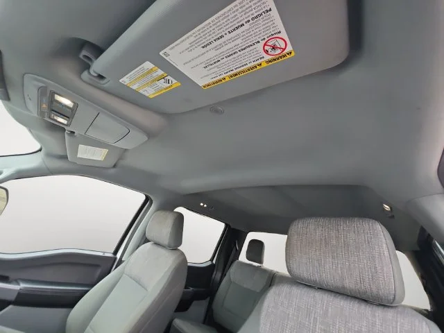 Certified Used 2023 Oxford White Ford XLT image 12