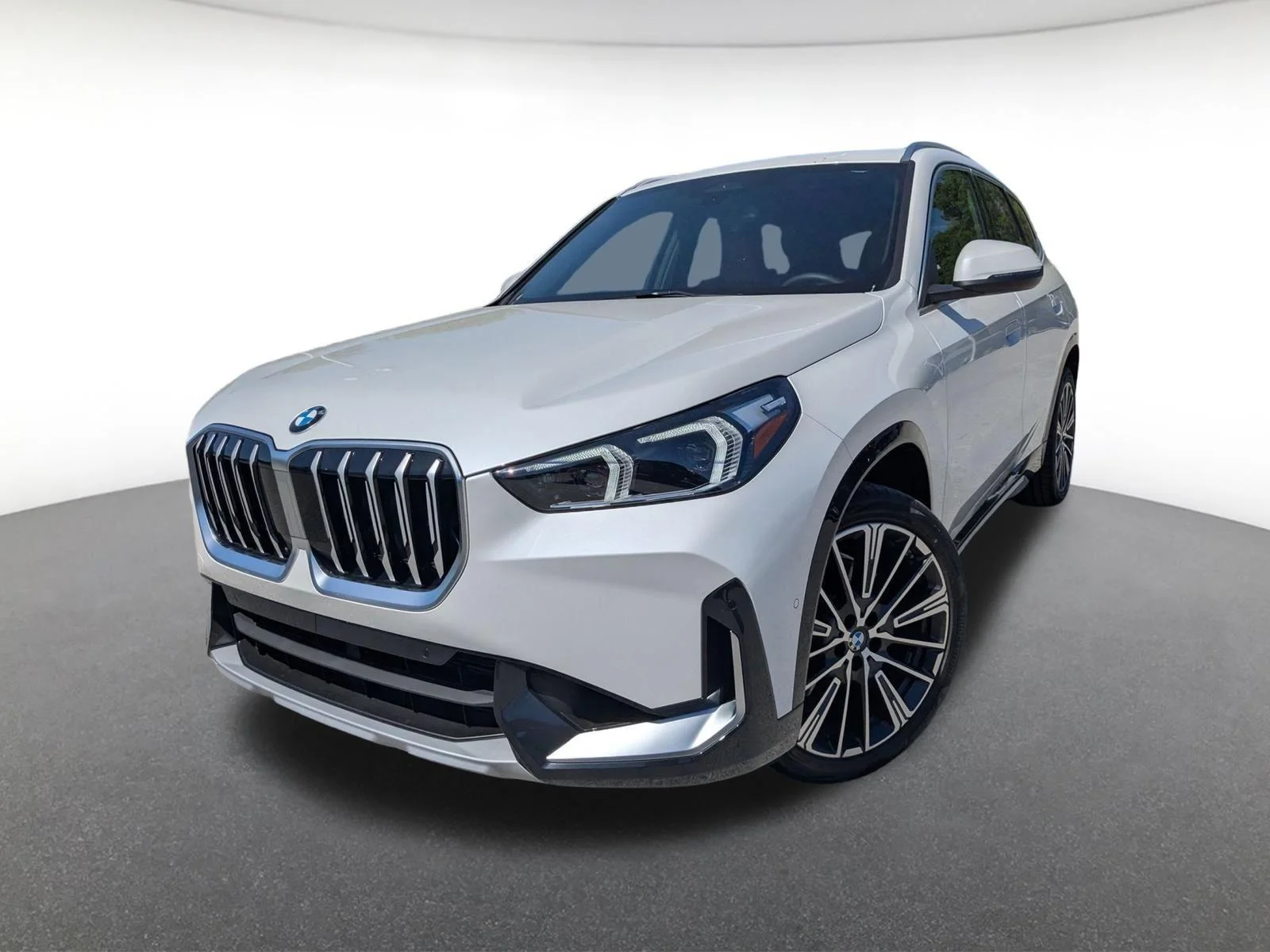 2026 BMW X1 28i