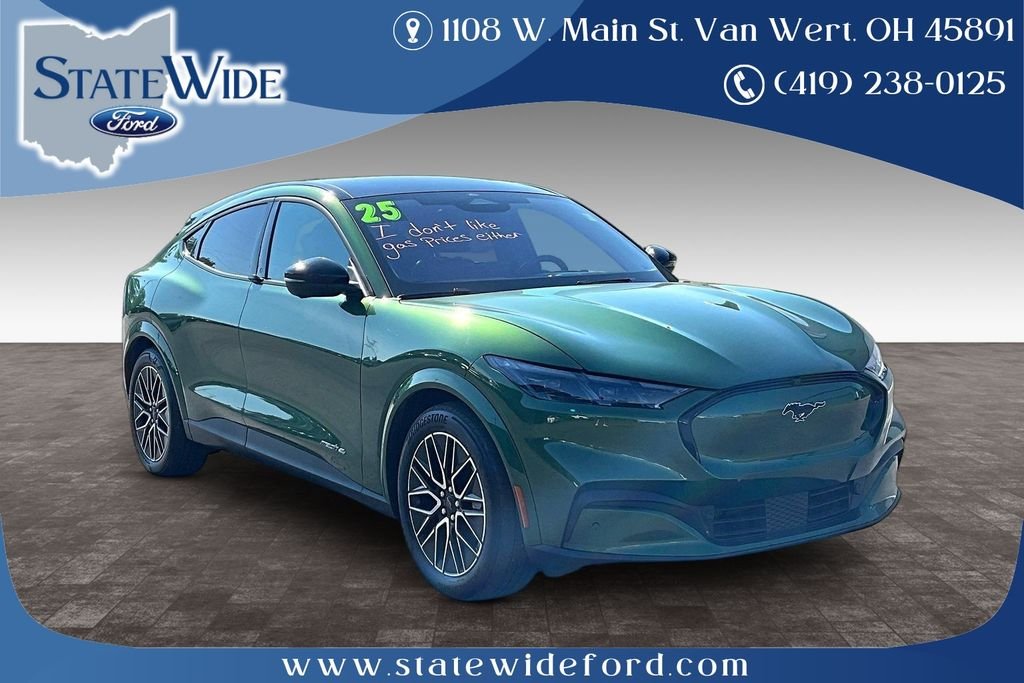 2025 Ford Mustang Mach-E