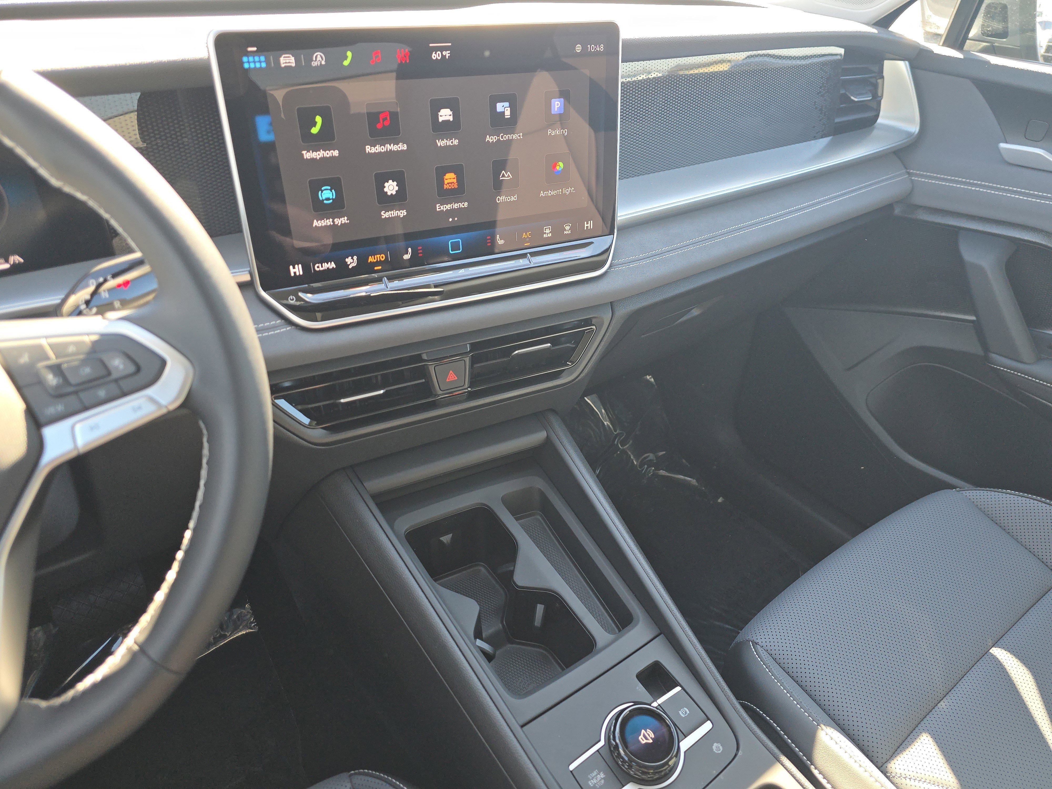 New 2026 Platinum Gray Metallic Volkswagen SE image 23