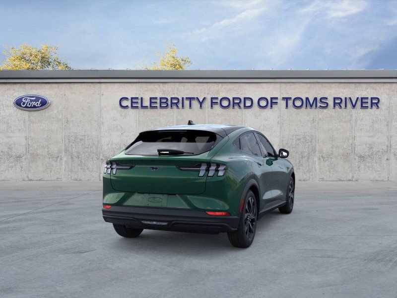 New 2024 Eruption Green Metallic Ford Select image 30