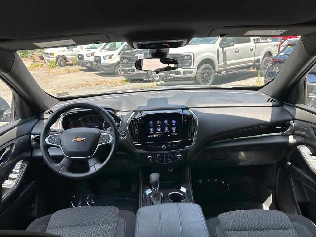 Used 2023 Gray Chevrolet LT image 29