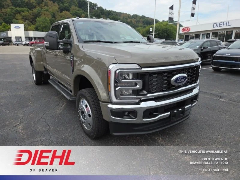 New 2026 Gray Ford Lariat image 1