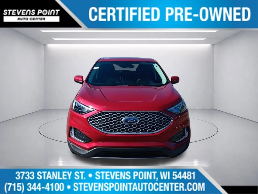 Used 2023 Rapid Red Metallic Tinted Clearcoat Ford SEL image 12