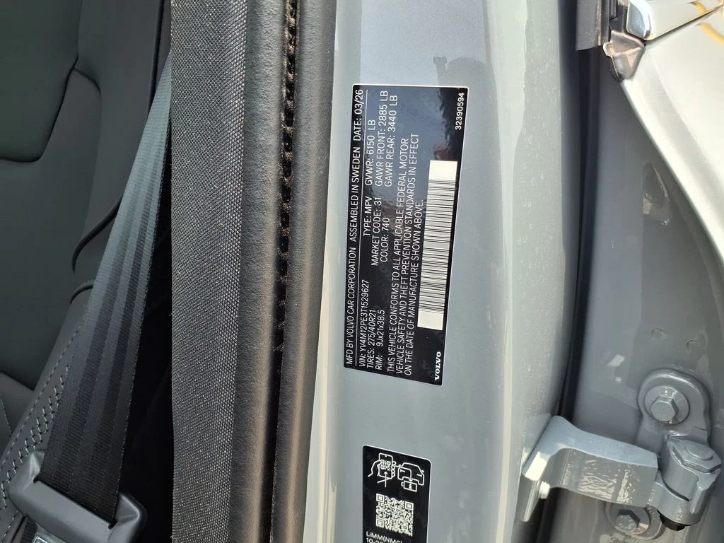 New 2026 Vapour Grey Volvo Plus image 29