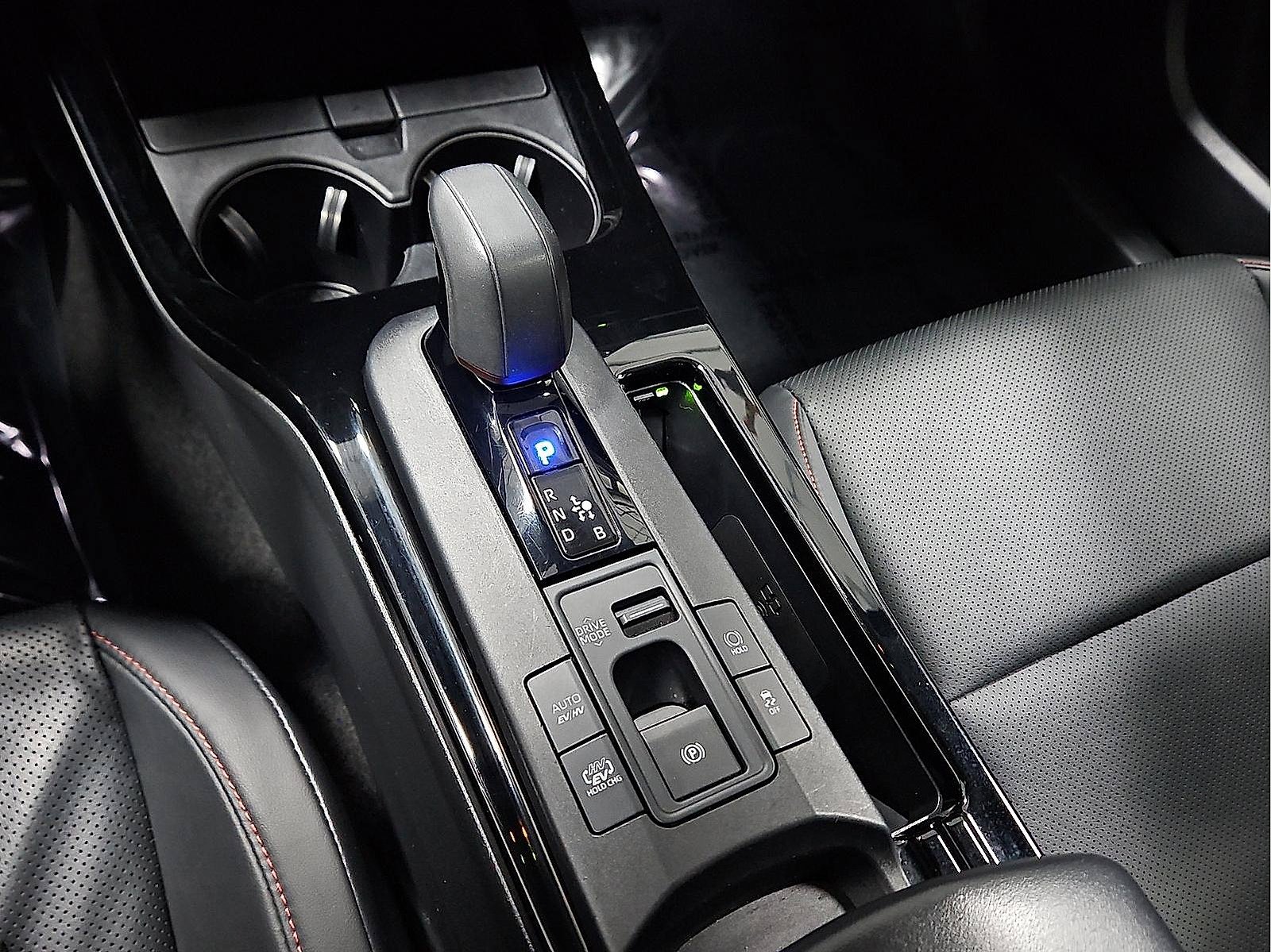 2024 Toyota Prius Prime XSE Premium - Photo 14