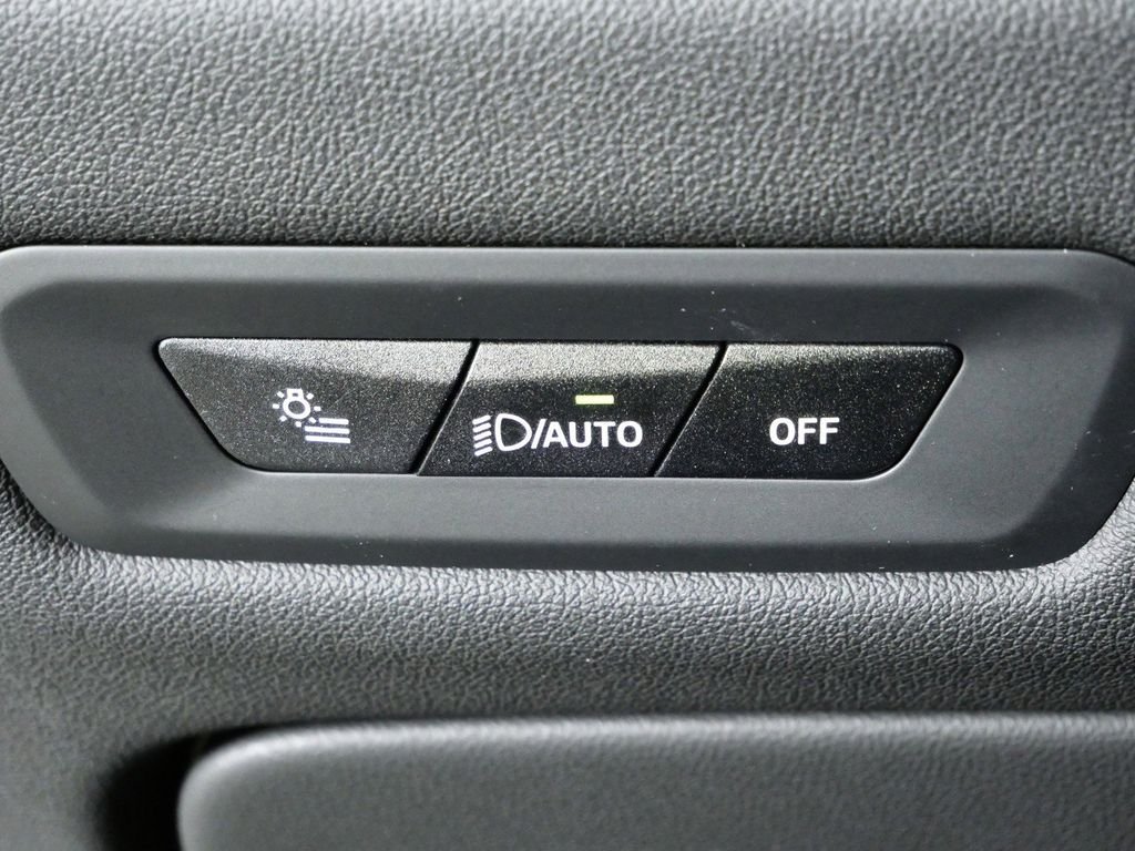 Used 2026 Skyscraper Grey Metallic BMW xDrive50e image 41