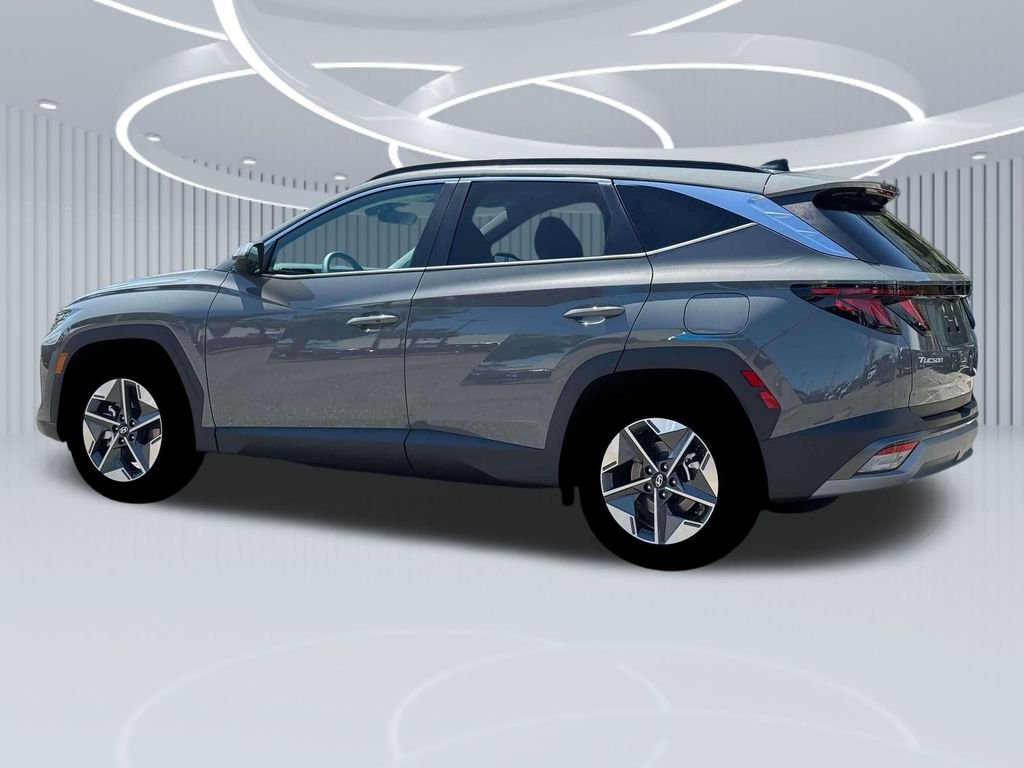 New 2026 Gray Hyundai SEL FWD image 23