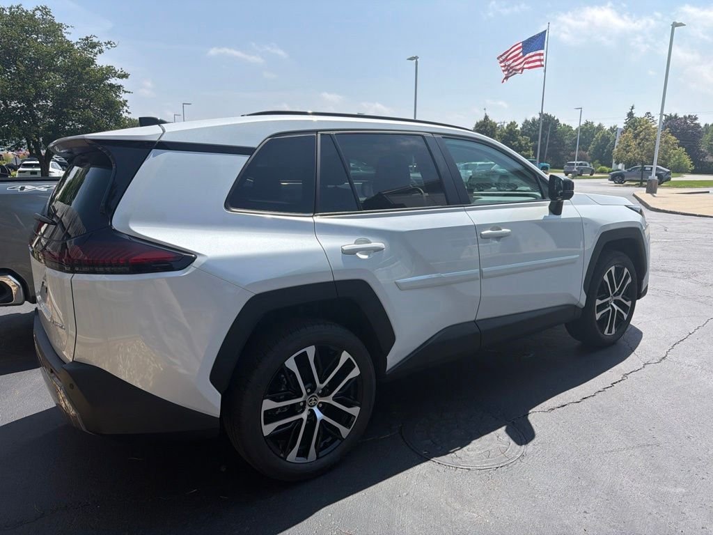 Used 2026 Off-white Toyota Limited image 18