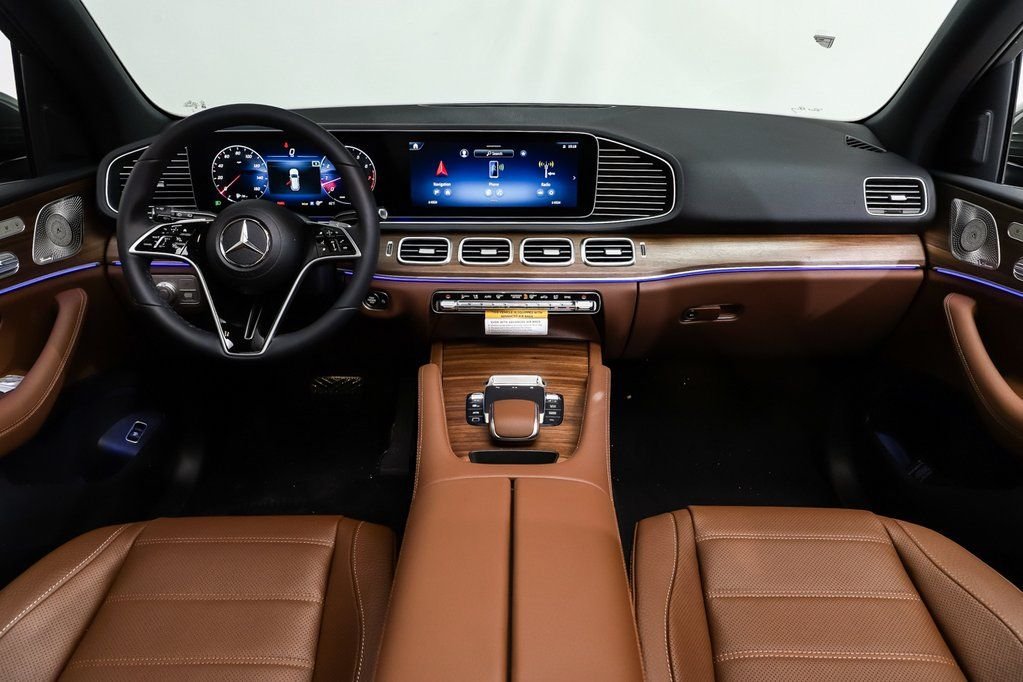 New 2026 MANUFAKTUR Ireland Mid Green Metallic Mercedes-Benz GLE 350 image 7