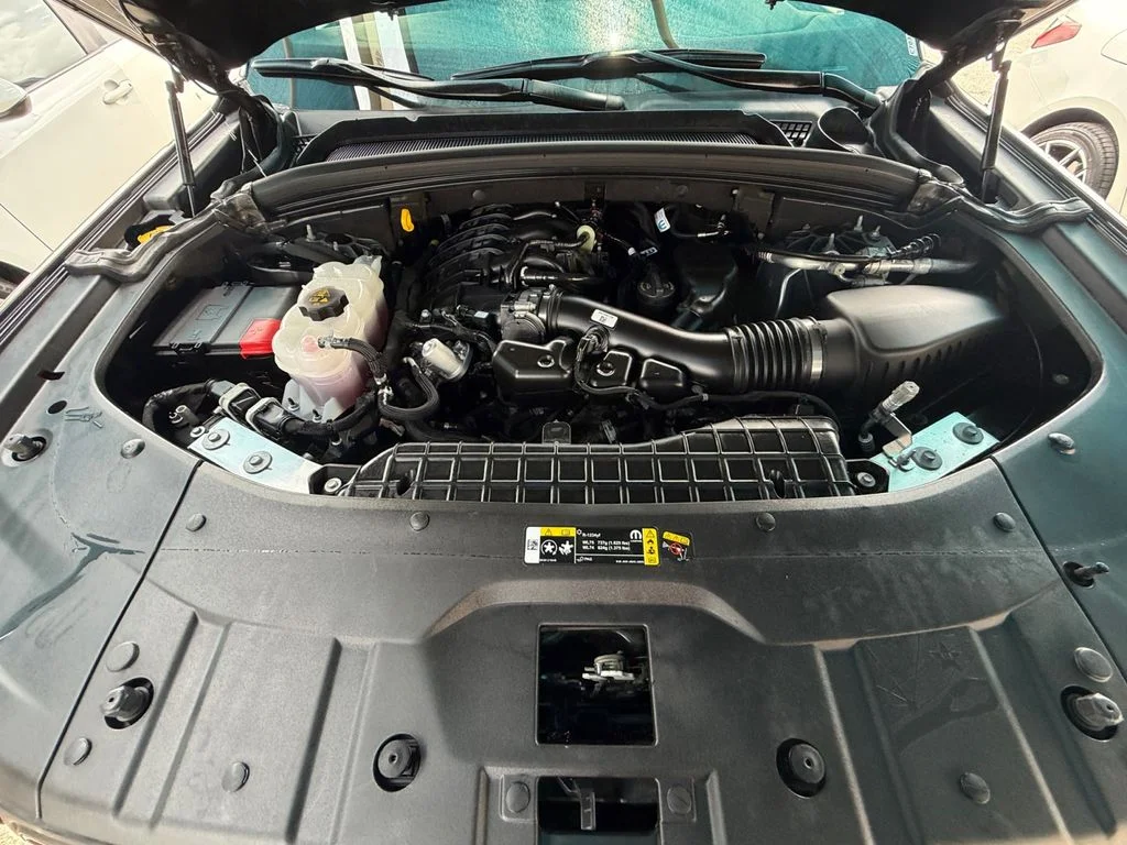 Used 2025 Black Jeep Altitude image 20