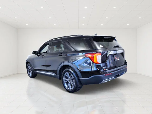 Certified Used 2023 Black Ford XLT image 5