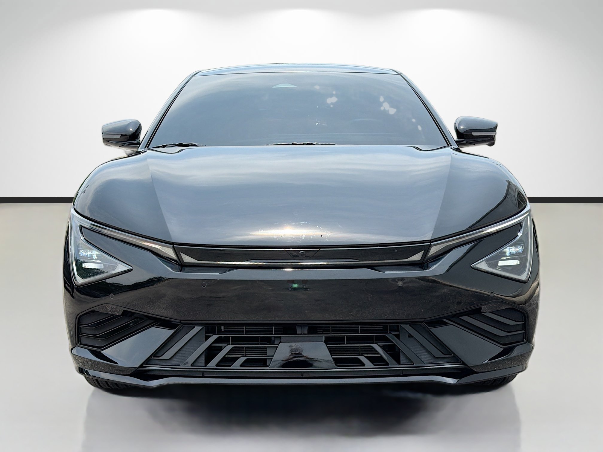 Used 2026 Ebony Black Kia GT-Line image 8