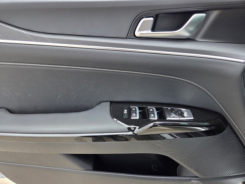 New 2026 Steel Matte Gray Kia GT-Line FWD image 9
