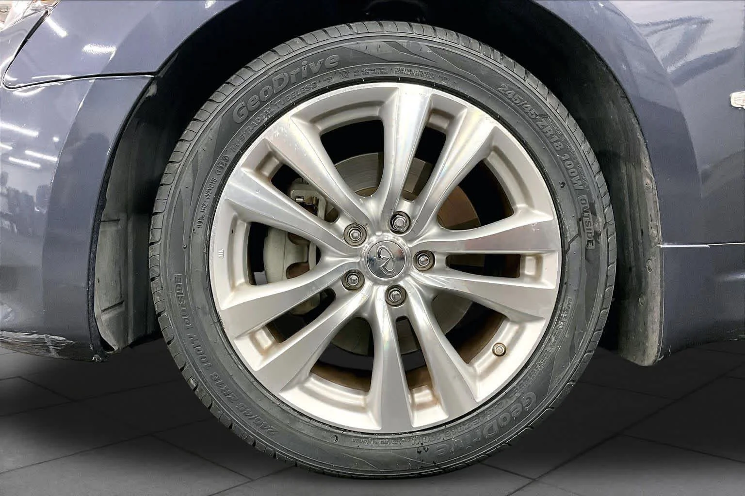 Used 2010 Blue Slate INFINITI  image 10